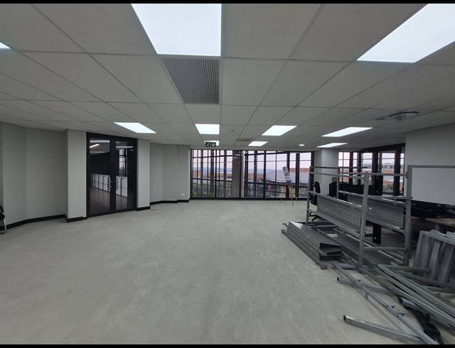 417M² OFFICE TO LET IN SANDTON CENTRAL